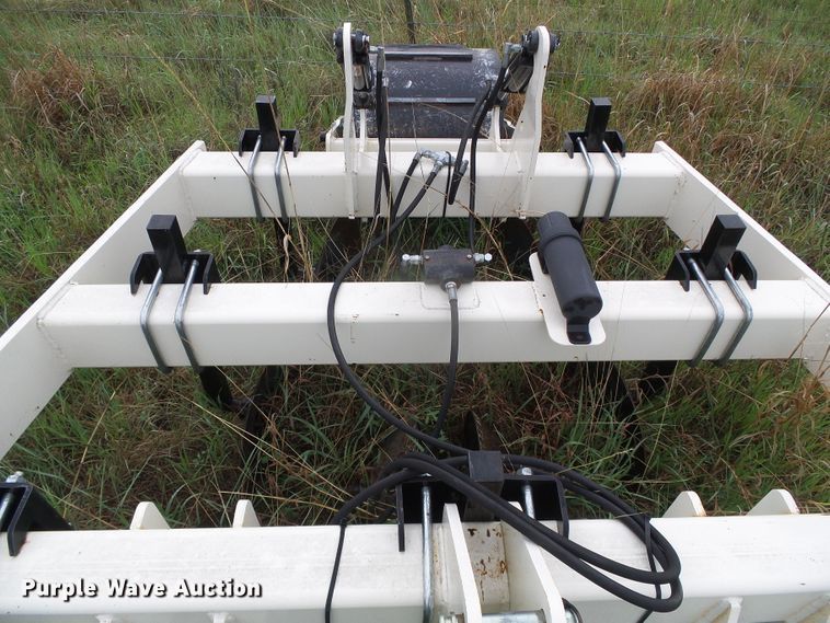 image for item GR9447 Patriot track closer