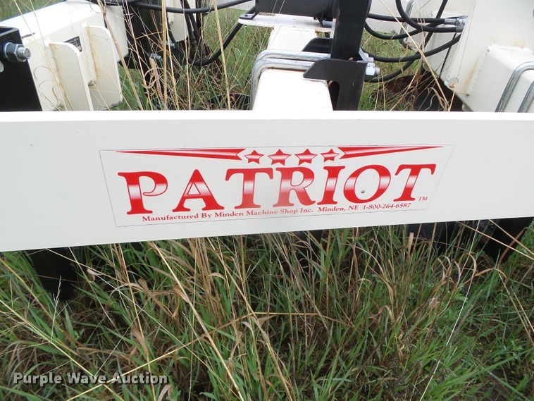 image for item GR9447 Patriot track closer
