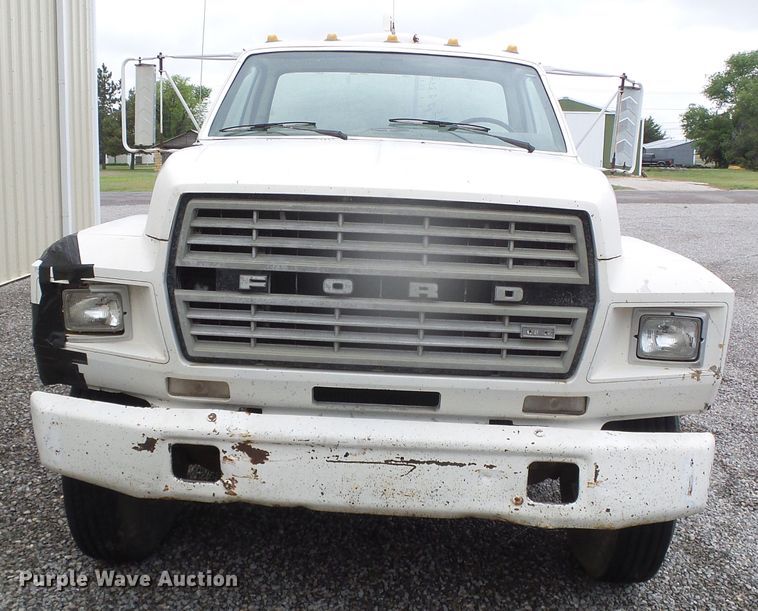 image for item GR9450 1981 Ford  water truck