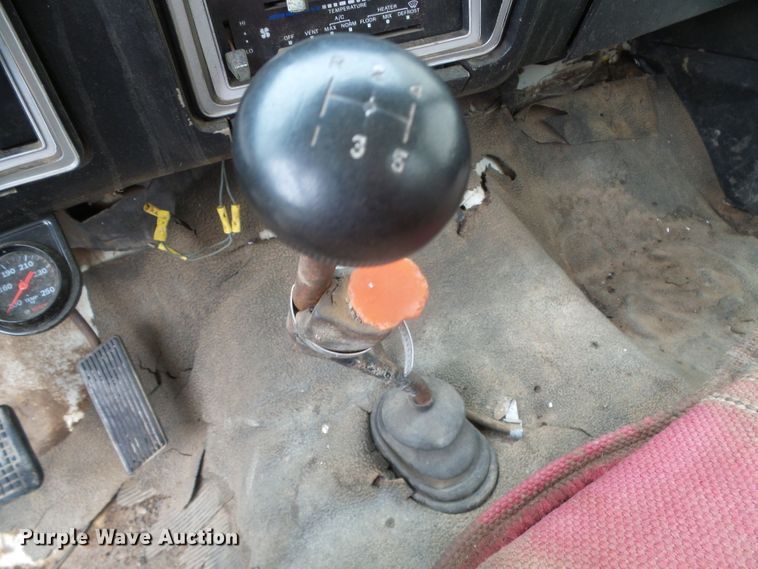 image for item GR9450 1981 Ford  water truck