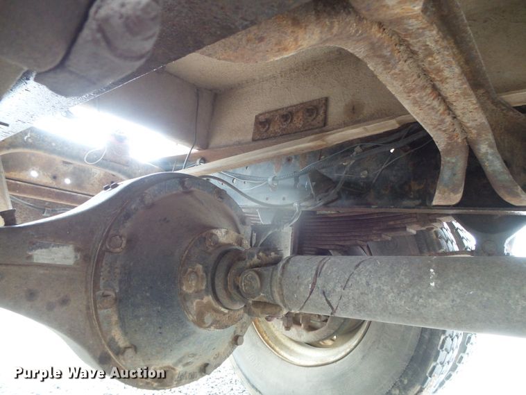 image for item GR9450 1981 Ford  water truck