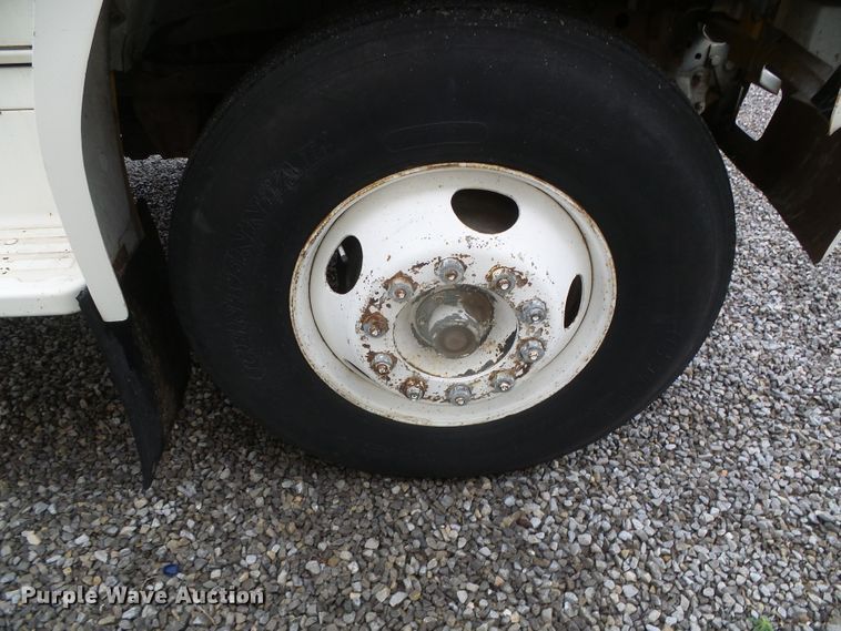 image for item GR9450 1981 Ford  water truck