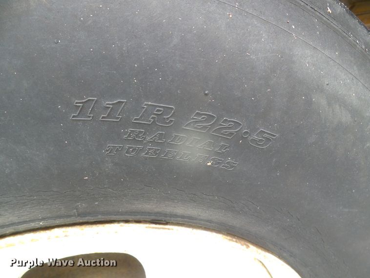 image for item GR9450 1981 Ford  water truck