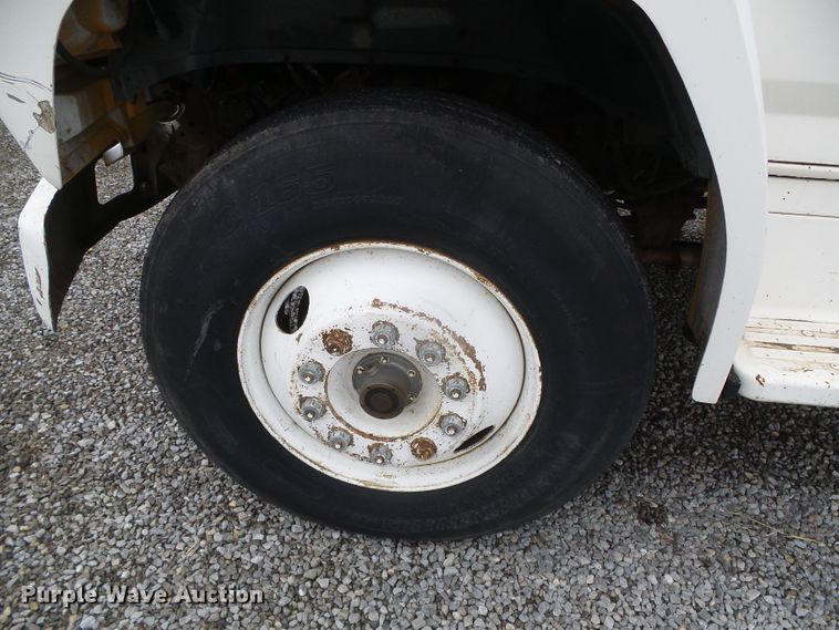 image for item GR9450 1981 Ford  water truck