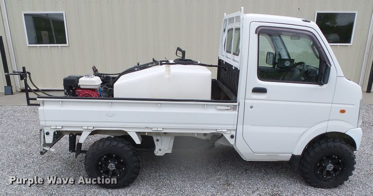 image for item GR9453 2006 Suzuki  mini truck