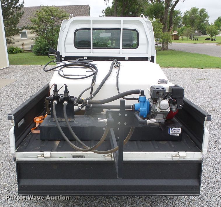 image for item GR9453 2006 Suzuki  mini truck