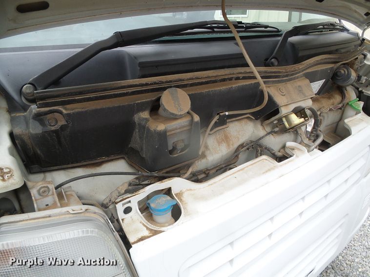 image for item GR9453 2006 Suzuki  mini truck