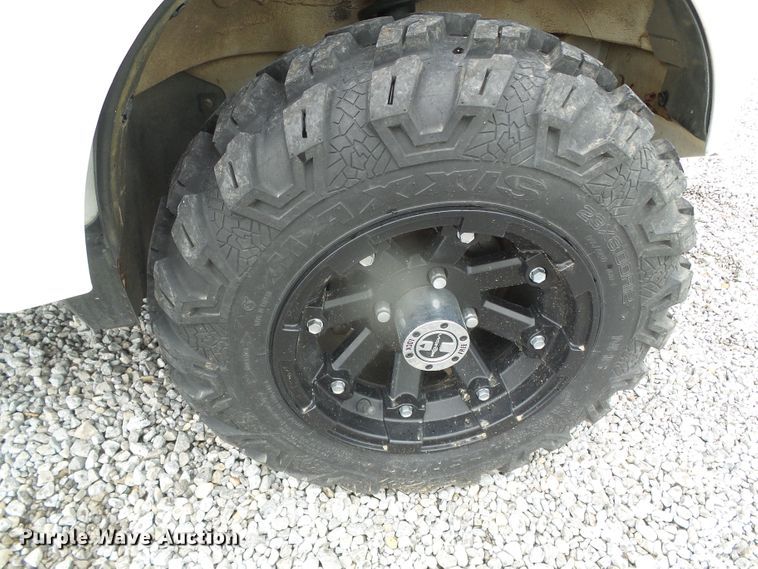 image for item GR9453 2006 Suzuki  mini truck