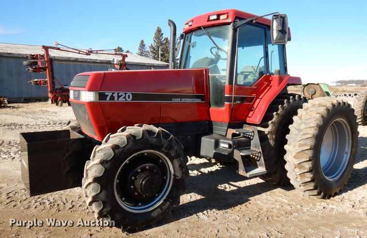 image for item HD9244 1988 Case IH 7120  MFWD tractor