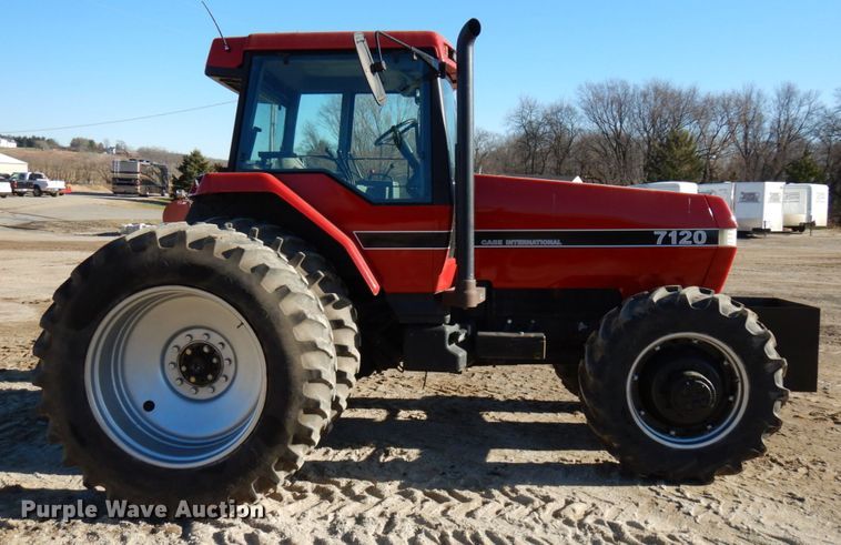 image for item HD9244 1988 Case IH 7120  MFWD tractor