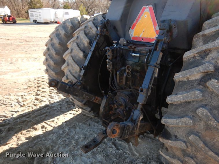 image for item HD9244 1988 Case IH 7120  MFWD tractor