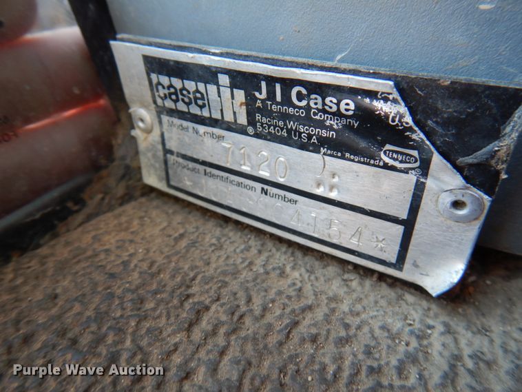 image for item HD9244 1988 Case IH 7120  MFWD tractor