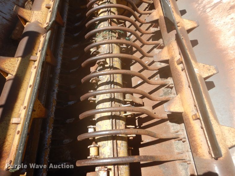 image for item HE9704 2004 Vermeer Top Gun   straw blower