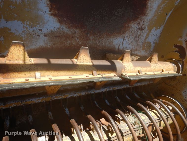 image for item HE9704 2004 Vermeer Top Gun   straw blower