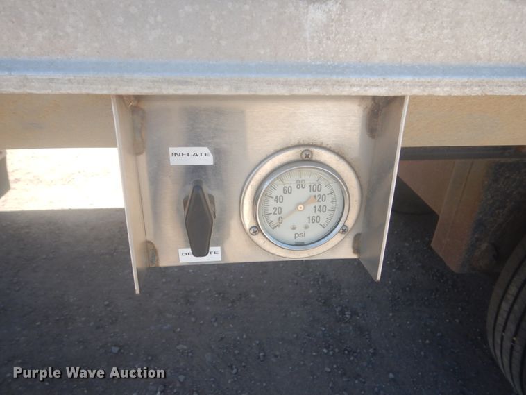 image for item HE9708 1992 Timpte  grain trailer