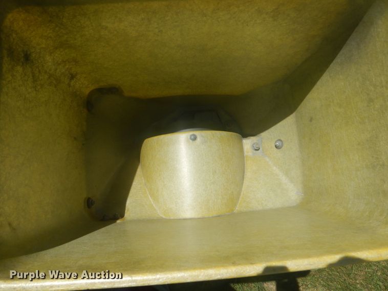 image for item HE9710 John Deere P7000  planter
