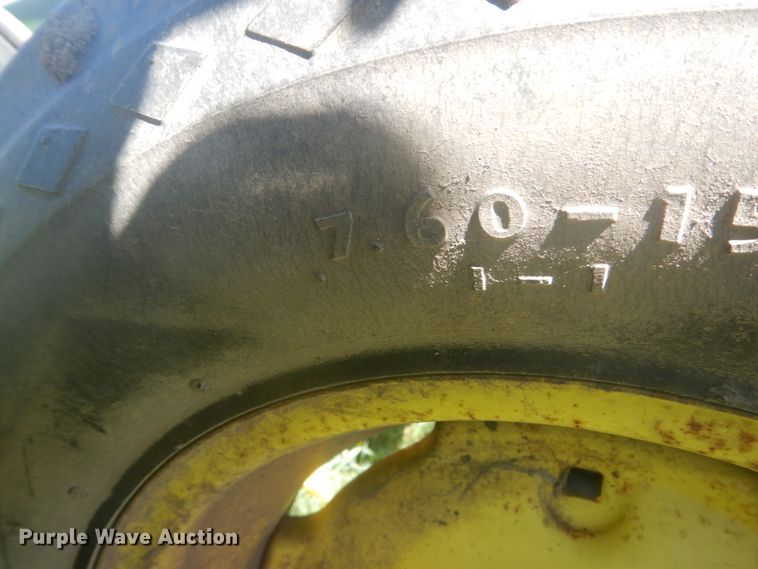 image for item HE9710 John Deere P7000  planter