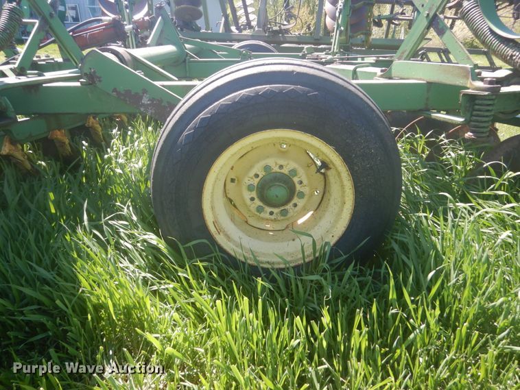 image for item HE9712 John Deere H1120  tandem disk