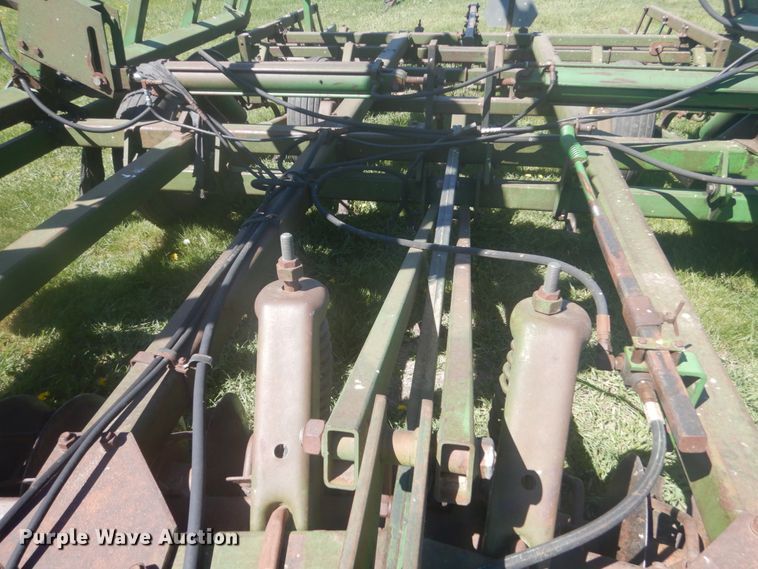 image for item HE9713 John Deere 722  mulcher finisher