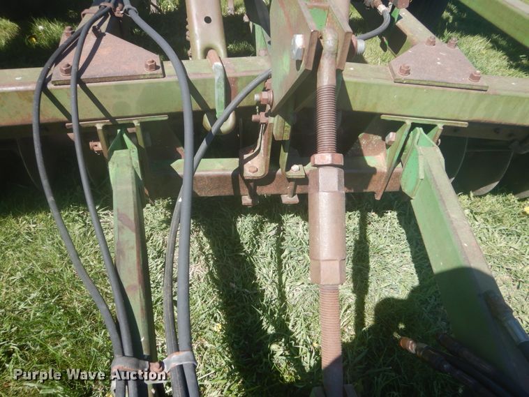 image for item HE9713 John Deere 722  mulcher finisher