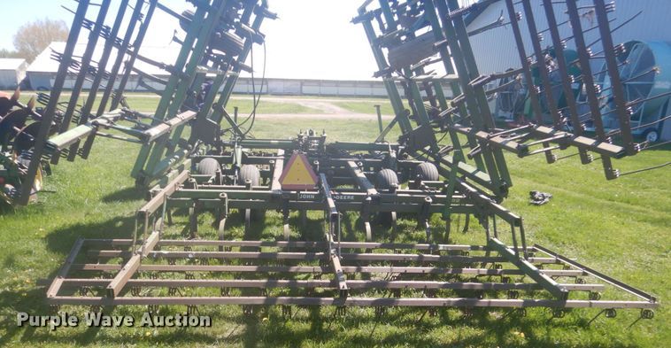 image for item HE9713 John Deere 722  mulcher finisher