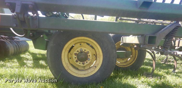 image for item HE9713 John Deere 722  mulcher finisher