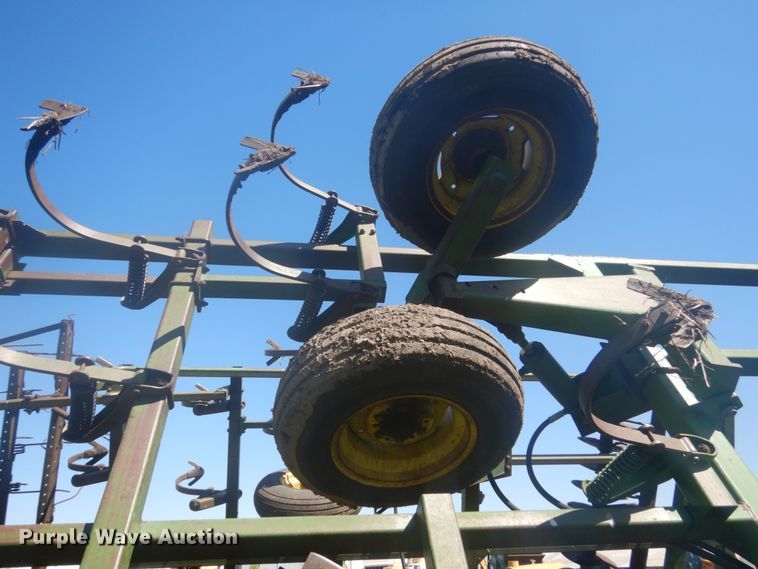 image for item HE9713 John Deere 722  mulcher finisher