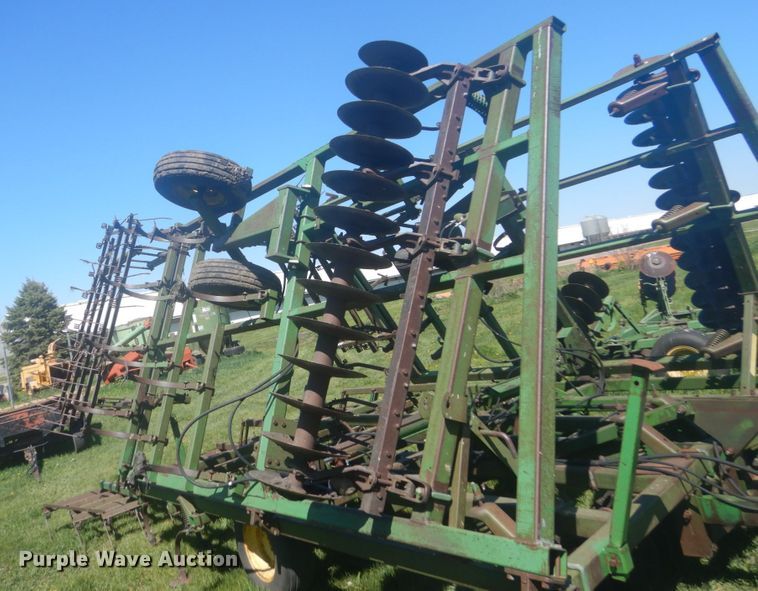 image for item HE9713 John Deere 722  mulcher finisher