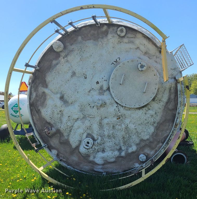 image for item HE9715 Insulated tank