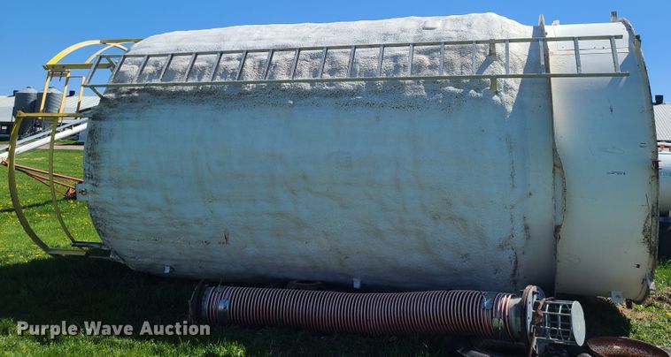 image for item HE9715 Insulated tank