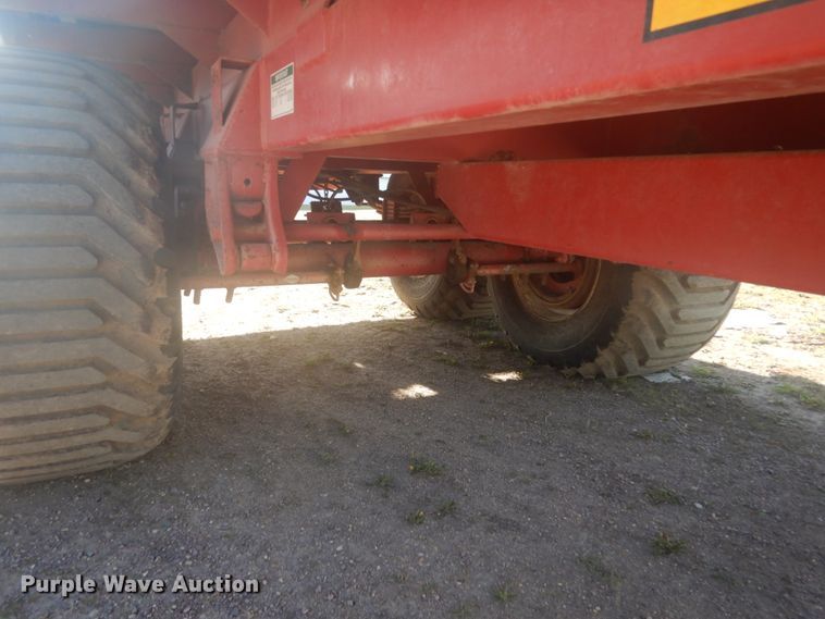 image for item HE9720 Meyer XTS2400  manure spreader