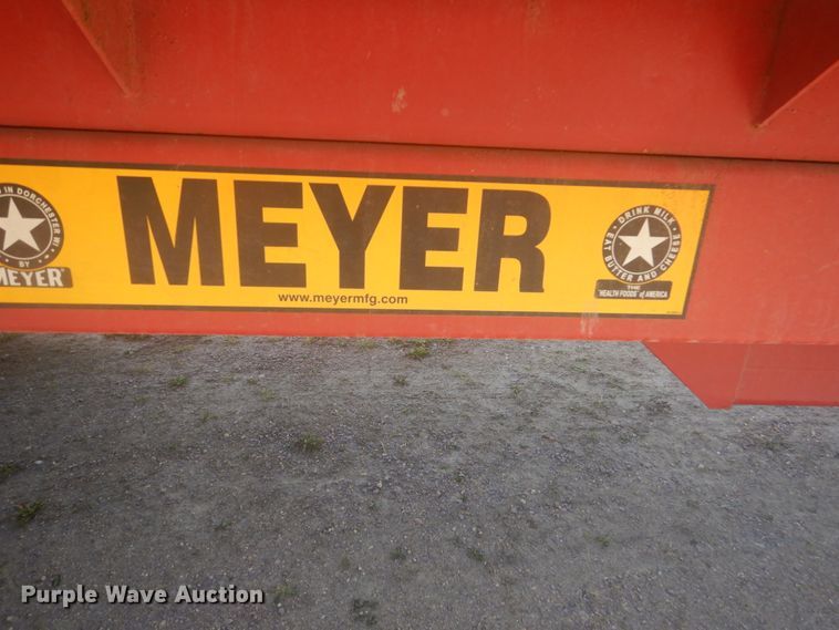 image for item HE9720 Meyer XTS2400  manure spreader