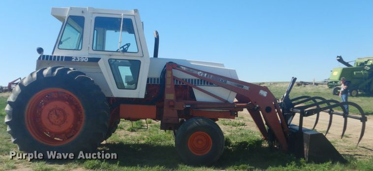 image for item HE9740 1979 Case 2390  tractor