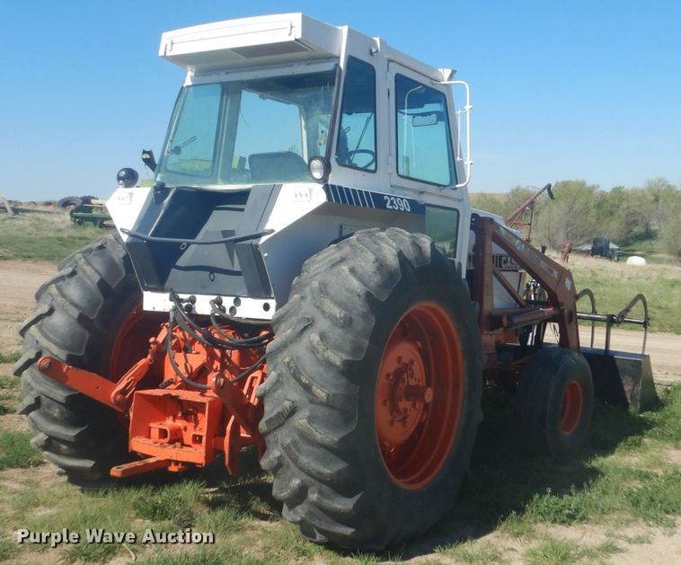 image for item HE9740 1979 Case 2390  tractor