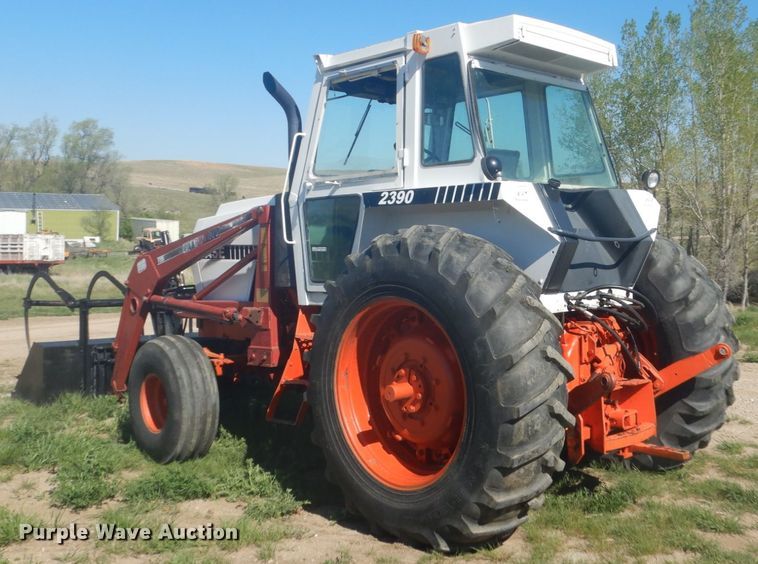 image for item HE9740 1979 Case 2390  tractor