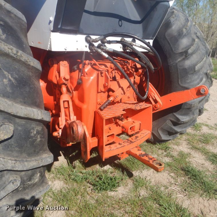 image for item HE9740 1979 Case 2390  tractor