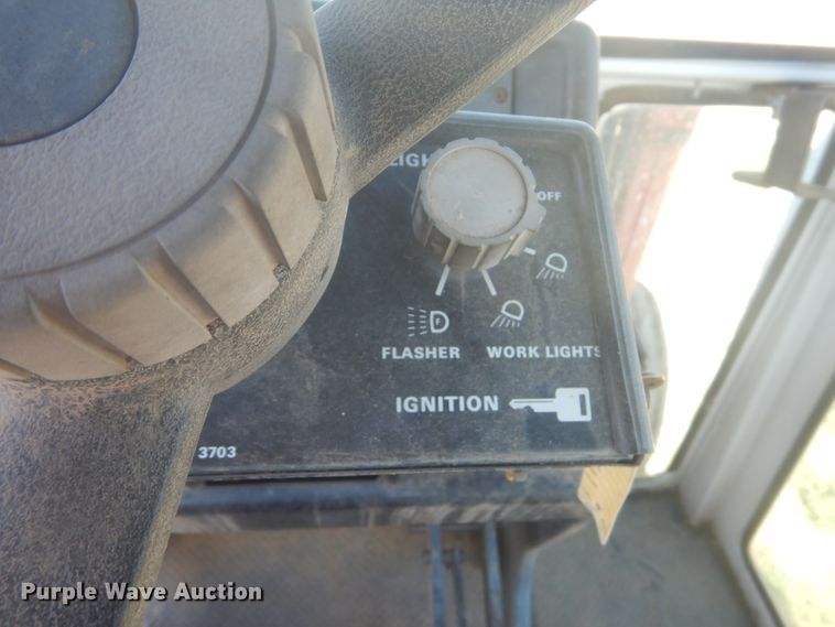 image for item HE9740 1979 Case 2390  tractor