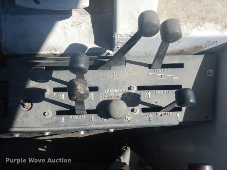 image for item HE9740 1979 Case 2390  tractor