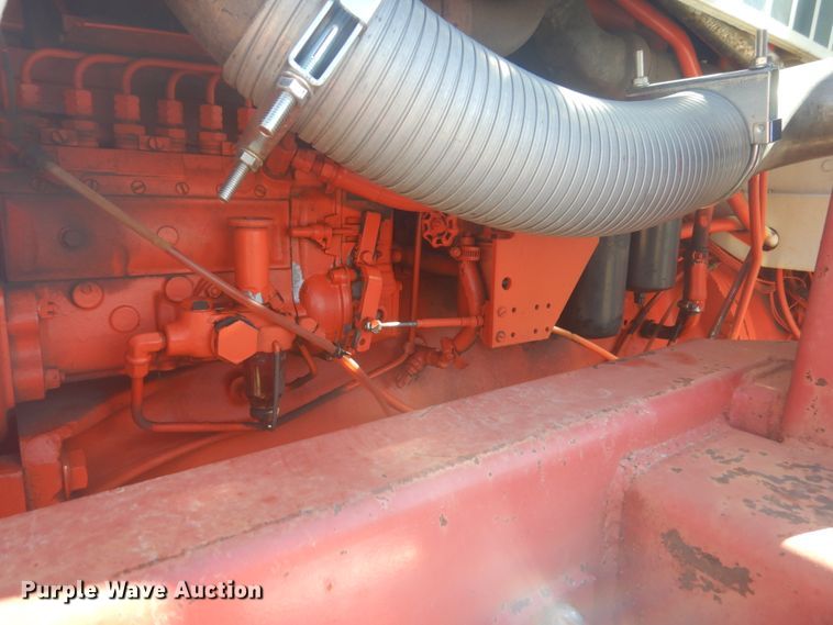 image for item HE9740 1979 Case 2390  tractor