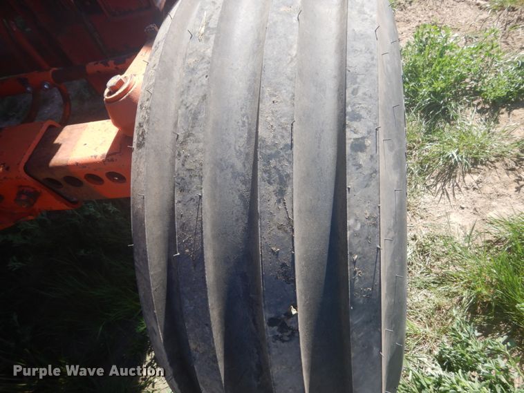 image for item HE9740 1979 Case 2390  tractor