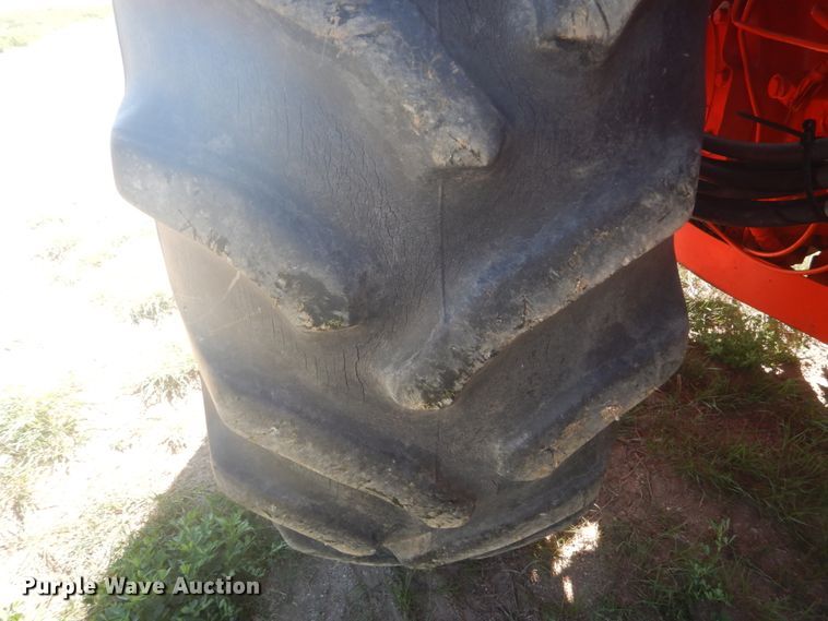 image for item HE9740 1979 Case 2390  tractor