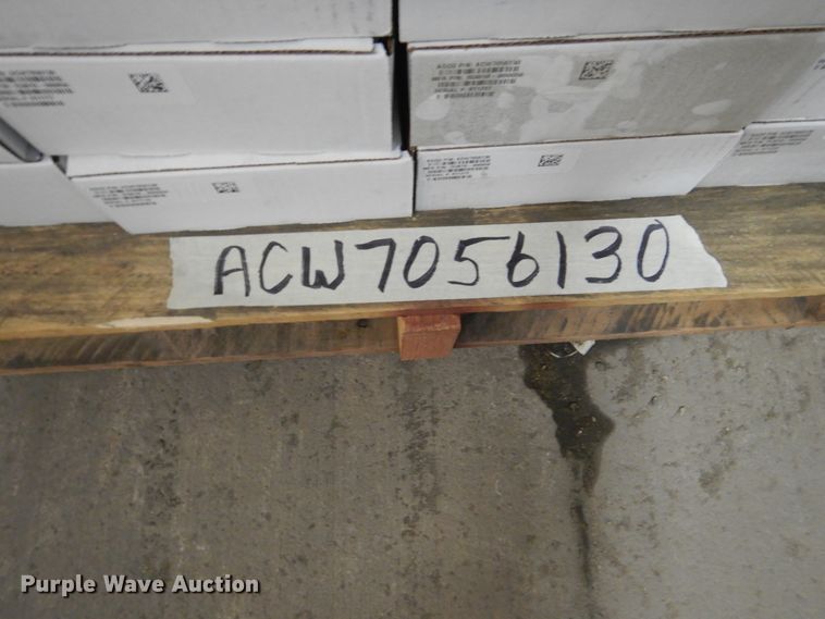 image for item HE9745 (21) IntelligentAg 1535103 SMA 6CHAN GW03 gateway modules