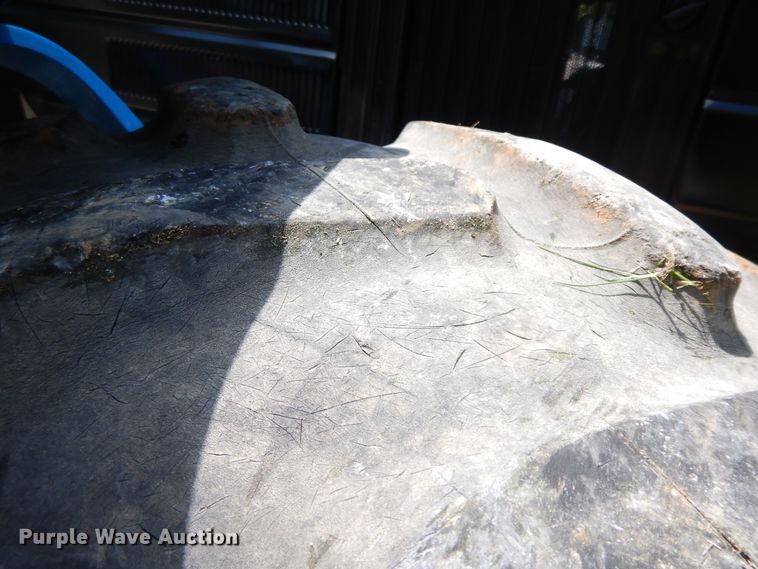 image for item HO9479 1993 Ford 8240  MFWD tractor