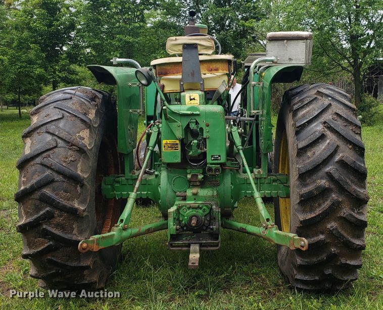 image for item HO9482 John Deere 4020  tractor