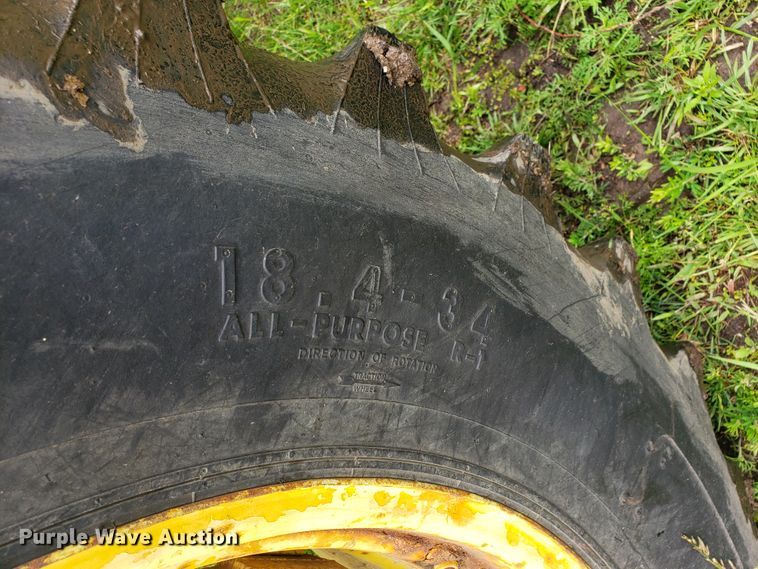 image for item HO9482 John Deere 4020  tractor