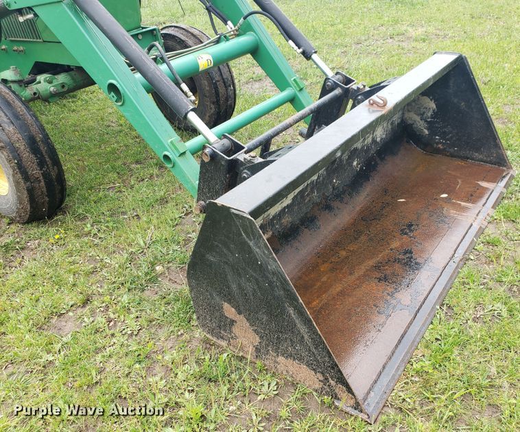 image for item HO9482 John Deere 4020  tractor