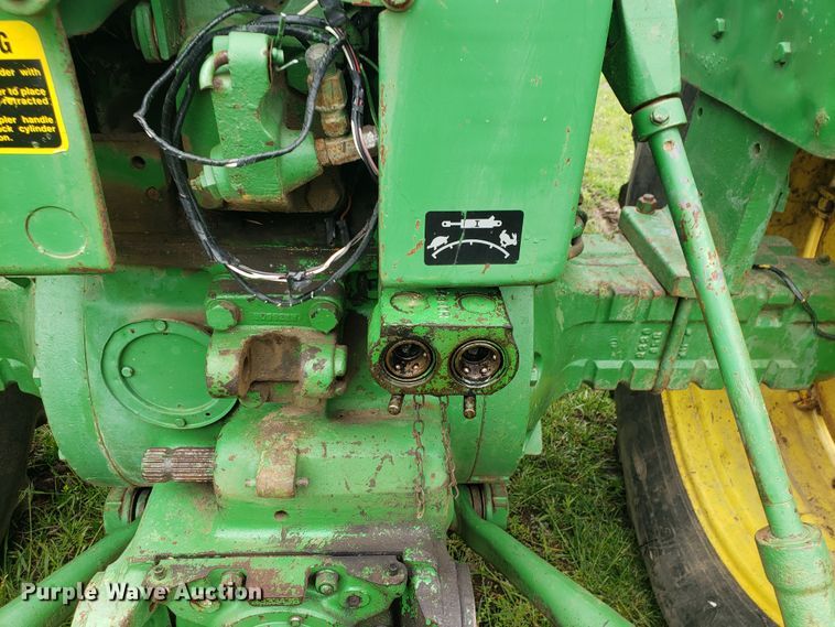 image for item HO9482 John Deere 4020  tractor