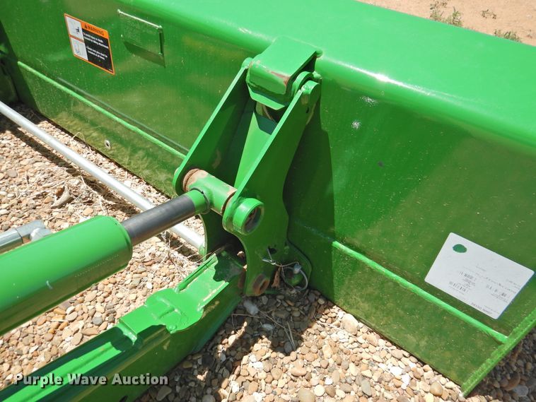 image for item HQ9256 John Deere D170  loader