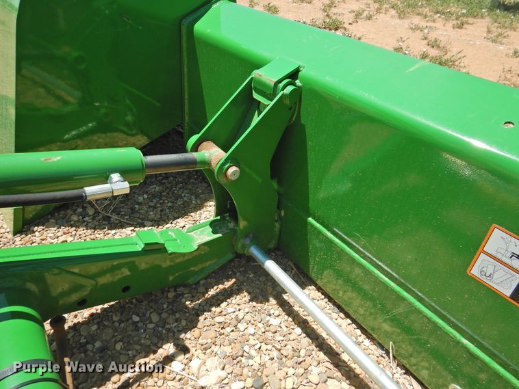 image for item HQ9256 John Deere D170  loader