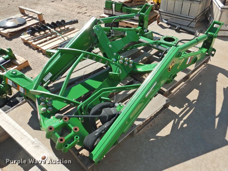 image for item HQ9260 John Deere D170  loader
